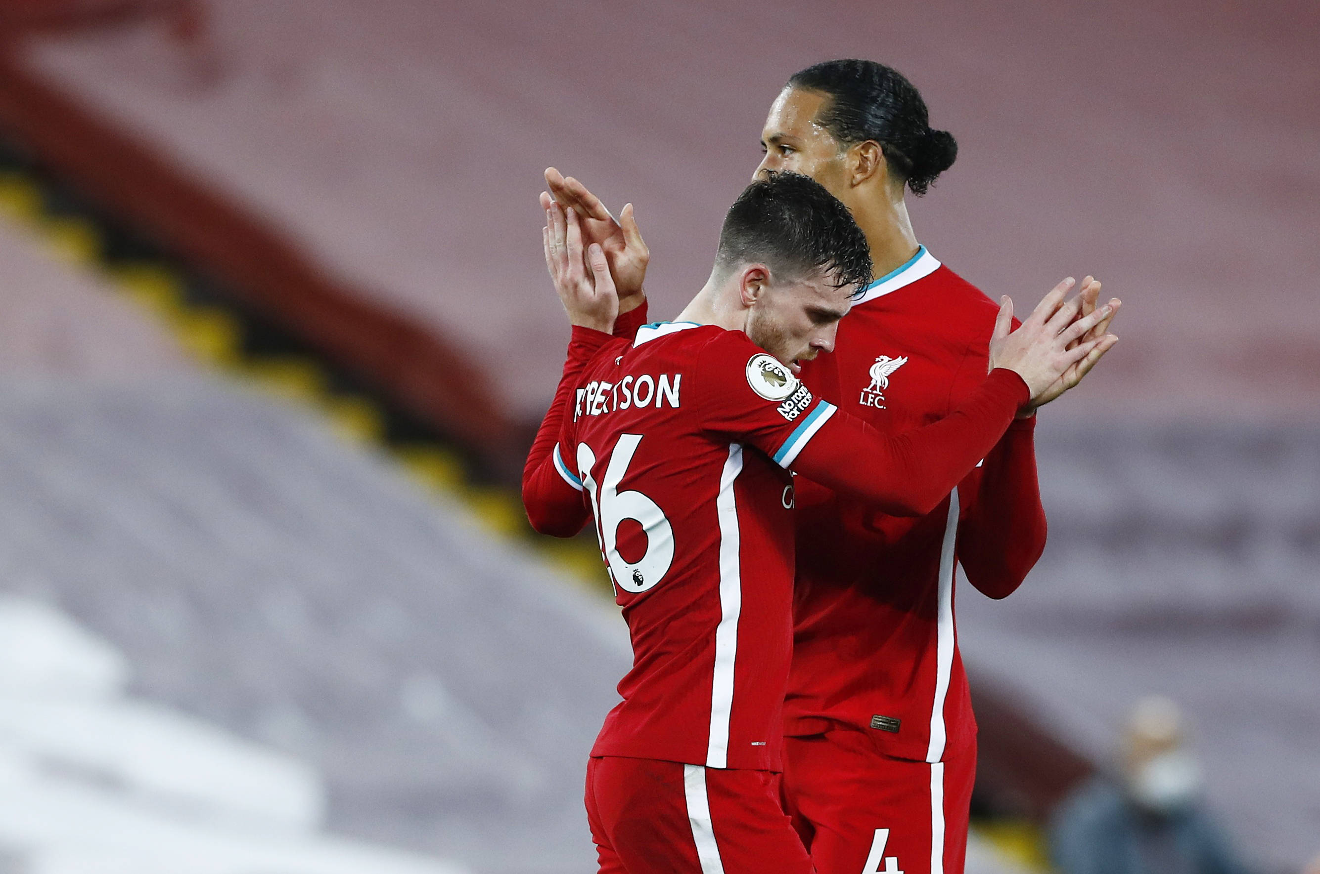 对而感到愤 对而感到愤